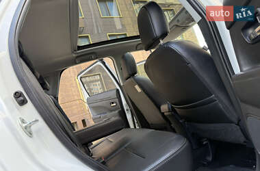 Внедорожник / Кроссовер Mitsubishi ASX 2013 в 