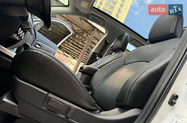 Внедорожник / Кроссовер Mitsubishi ASX 2013 в 