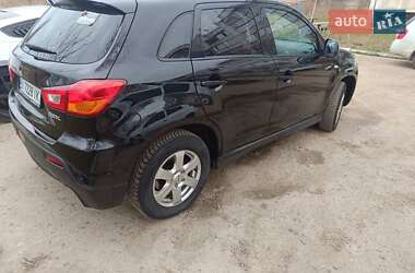 Внедорожник / Кроссовер Mitsubishi ASX 2010 в 