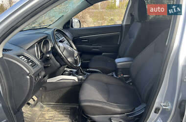 Внедорожник / Кроссовер Mitsubishi ASX 2011 в 