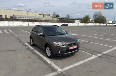Позашляховик / Кросовер Mitsubishi ASX 2011 в 