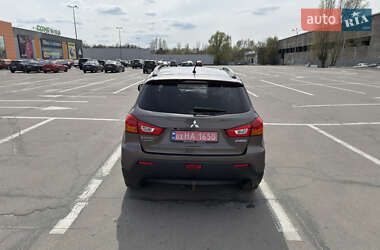 Позашляховик / Кросовер Mitsubishi ASX 2011 в 