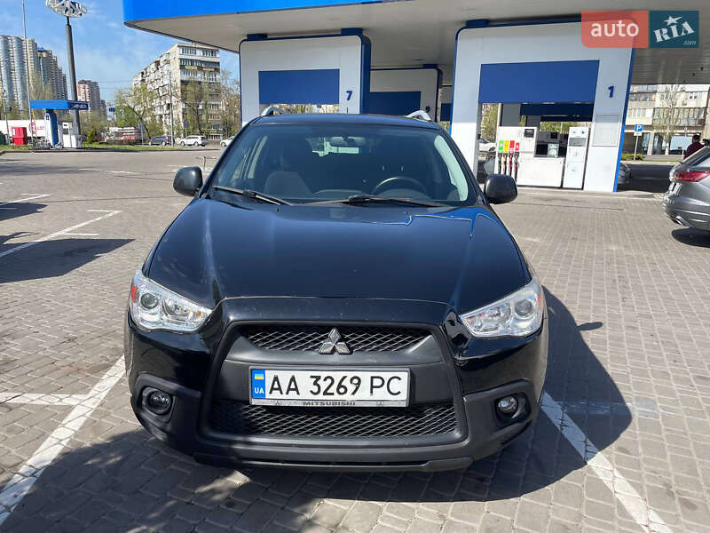Mitsubishi ASX 2011