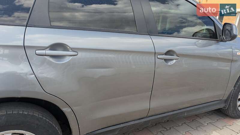 Внедорожник / Кроссовер Mitsubishi ASX 2013 в Черновцах