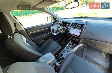 Внедорожник / Кроссовер Mitsubishi ASX 2013 в 