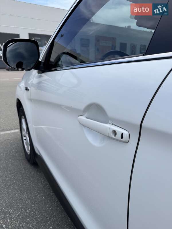 Внедорожник / Кроссовер Mitsubishi ASX 2012 в Киеве