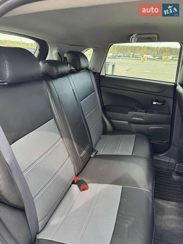 Внедорожник / Кроссовер Mitsubishi ASX 2012 в Киеве