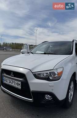 Позашляховик / Кросовер Mitsubishi ASX 2012 в Києві