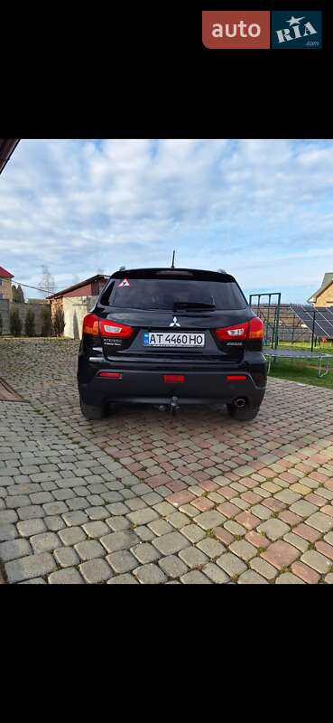 Внедорожник / Кроссовер Mitsubishi ASX 2011 в Надворной