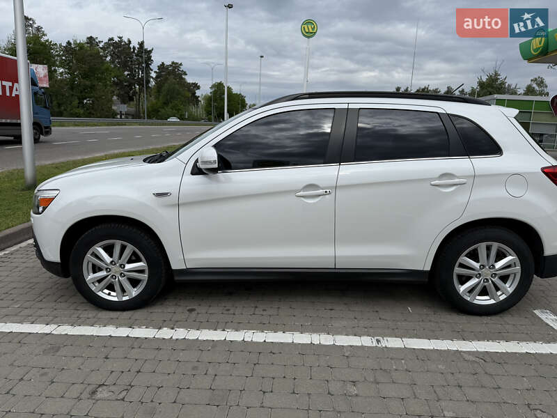 Внедорожник / Кроссовер Mitsubishi ASX 2012 в Киеве
