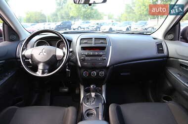 Внедорожник / Кроссовер Mitsubishi ASX 2011 в 