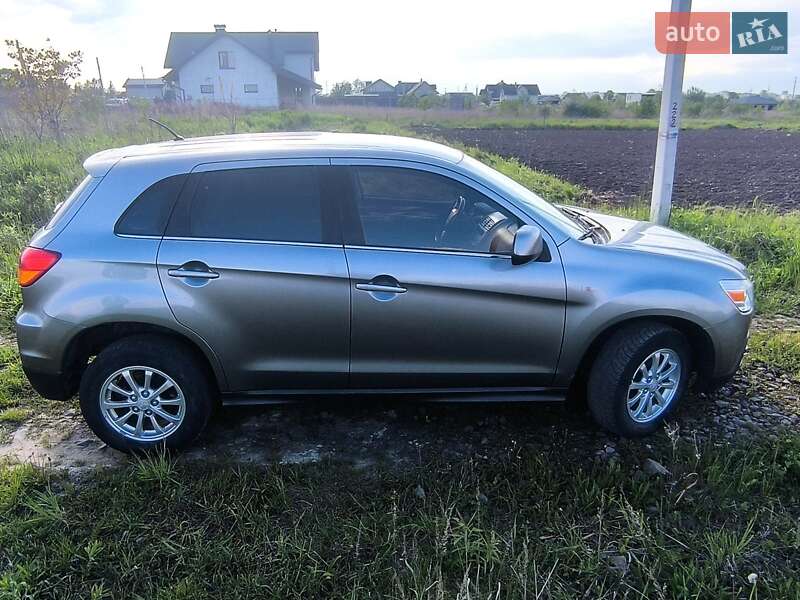 Позашляховик / Кросовер Mitsubishi ASX 2011 в Івано-Франківську