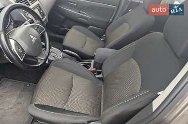 Внедорожник / Кроссовер Mitsubishi ASX 2013 в 