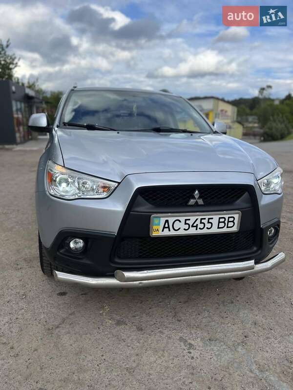 Позашляховик / Кросовер Mitsubishi ASX 2011 в Львові
