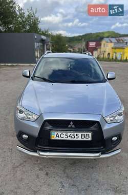 Внедорожник / Кроссовер Mitsubishi ASX 2011 в 