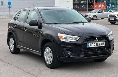 Внедорожник / Кроссовер Mitsubishi ASX 2013 в 