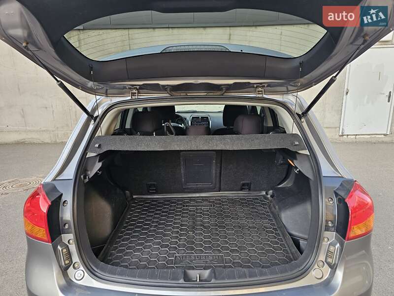 Внедорожник / Кроссовер Mitsubishi ASX 2012 в Киеве
