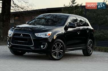 Внедорожник / Кроссовер Mitsubishi ASX 2014 в 