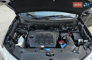 Внедорожник / Кроссовер Mitsubishi ASX 2014 в 