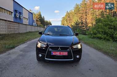 Позашляховик / Кросовер Mitsubishi ASX 2011 в 
