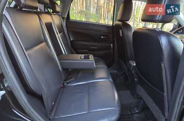 Позашляховик / Кросовер Mitsubishi ASX 2011 в 