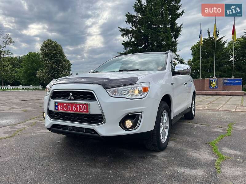 Внедорожник / Кроссовер Mitsubishi ASX 2015 в Новоархангельске