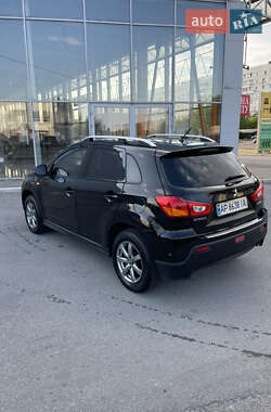 Позашляховик / Кросовер Mitsubishi ASX 2010 в 