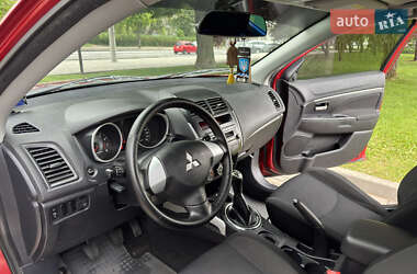 Внедорожник / Кроссовер Mitsubishi ASX 2011 в 
