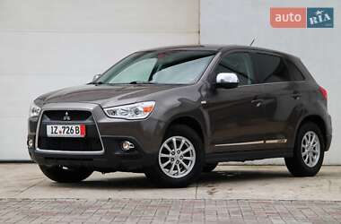 Внедорожник / Кроссовер Mitsubishi ASX 2012 в Сарнах