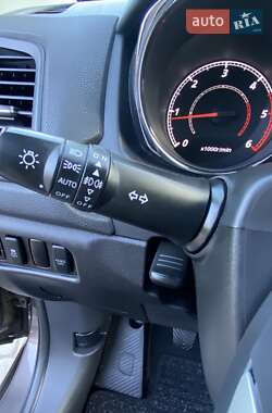 Позашляховик / Кросовер Mitsubishi ASX 2014 в 