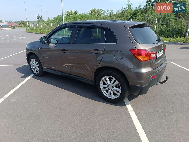Внедорожник / Кроссовер Mitsubishi ASX 2010 в Виннице