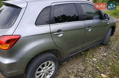 Внедорожник / Кроссовер Mitsubishi ASX 2011 в 