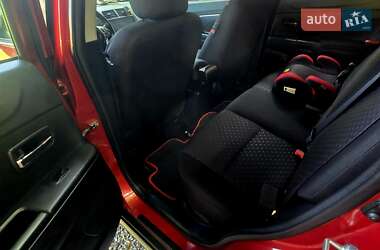 Внедорожник / Кроссовер Mitsubishi ASX 2011 в 