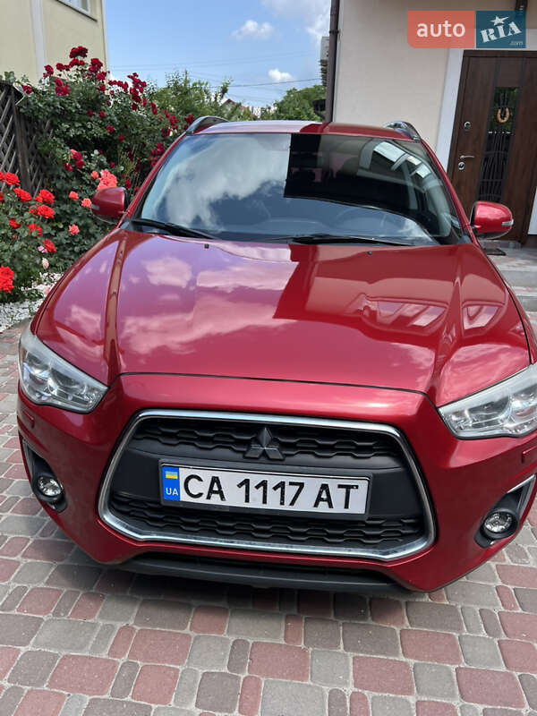 Внедорожник / Кроссовер Mitsubishi ASX 2014 в 