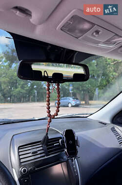 Внедорожник / Кроссовер Mitsubishi ASX 2012 в 
