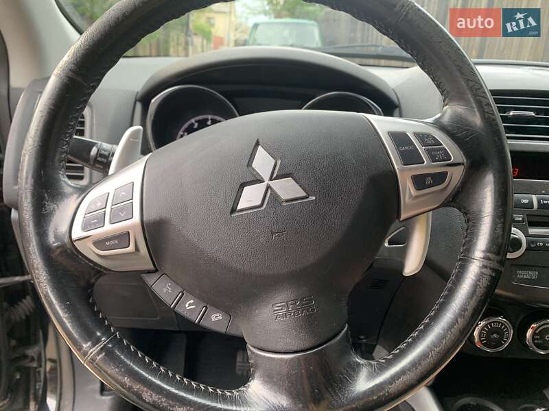 Позашляховик / Кросовер Mitsubishi ASX 2011 в Києві