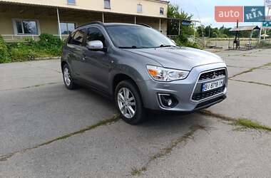 Внедорожник / Кроссовер Mitsubishi ASX 2013 в 