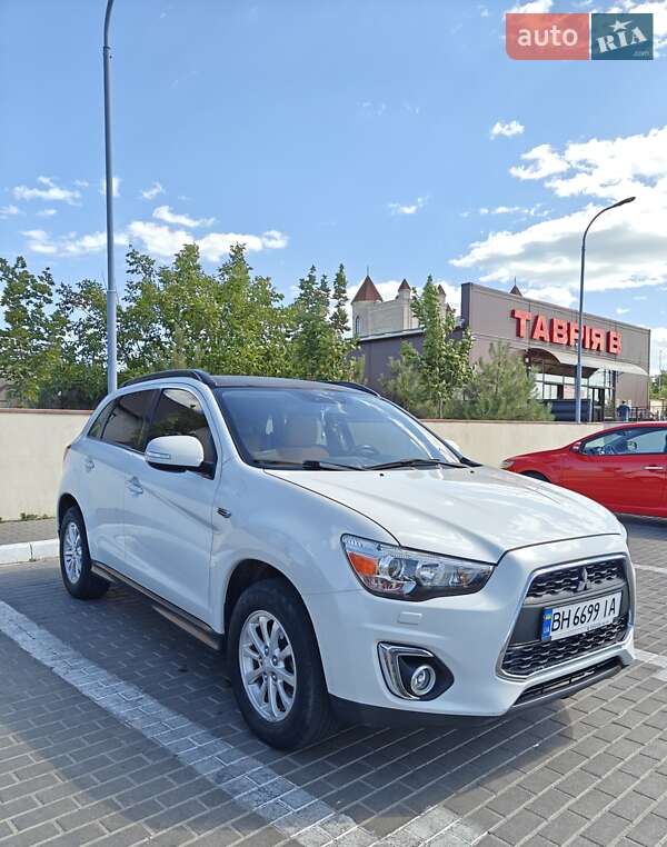 Mitsubishi ASX 2012