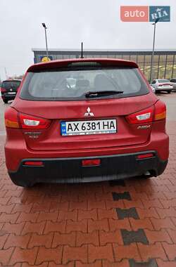 Внедорожник / Кроссовер Mitsubishi ASX 2011 в 