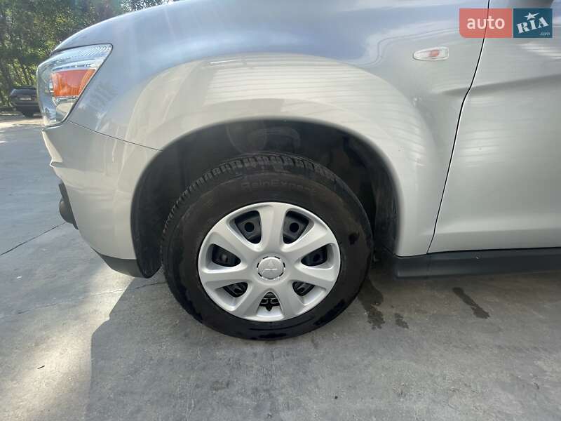 Внедорожник / Кроссовер Mitsubishi ASX 2013 в Днепре