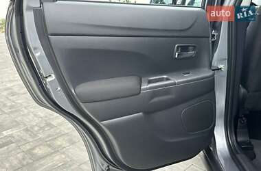 Внедорожник / Кроссовер Mitsubishi ASX 2013 в 