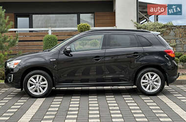 Внедорожник / Кроссовер Mitsubishi ASX 2014 в 