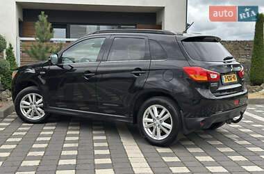 Внедорожник / Кроссовер Mitsubishi ASX 2014 в 