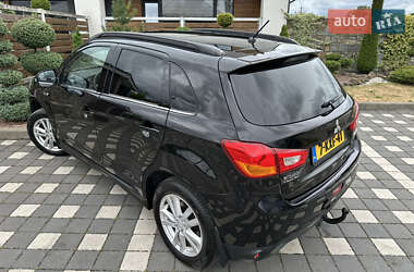 Внедорожник / Кроссовер Mitsubishi ASX 2014 в 