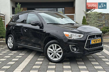 Внедорожник / Кроссовер Mitsubishi ASX 2014 в 