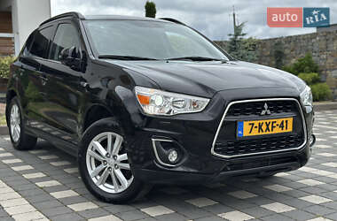 Внедорожник / Кроссовер Mitsubishi ASX 2014 в 