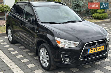 Внедорожник / Кроссовер Mitsubishi ASX 2014 в 