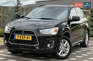 Внедорожник / Кроссовер Mitsubishi ASX 2014 в 