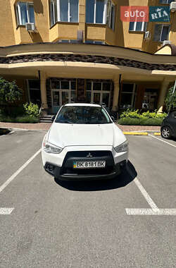 Внедорожник / Кроссовер Mitsubishi ASX 2011 в Софиевской Борщаговке