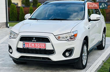 Внедорожник / Кроссовер Mitsubishi ASX 2014 в 